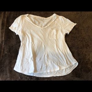 White V neck t shirt